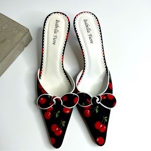 ISABELLA FIORE Cherry Print Bow Mules 7.5